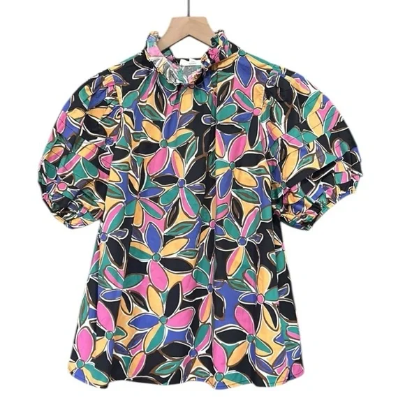 Entro Vibrant Floral Print Short Puff Sleeve Tiered Detail Top Size Medium - Picture 4 of 12